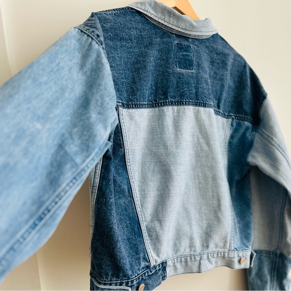 Gap Cropped Patchwork Light Denim Jacket, Large T… - image 6